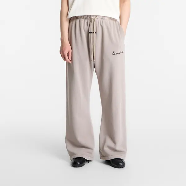 Fear of God Essentials Потници Fear of God Essentials Training Classic Fit Flare Sweatpant Faded Seal L