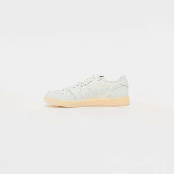 Jordan Сникърси Air Jordan 1 Retro Low OG "Floral Swoosh" Sail/ Off White-Coconut Milk EUR 41