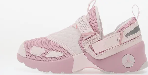 Jordan Сникърси Jordan Trunner Lx Iced Carmine/ Iced Carmine-Pearl Pink EUR 35.5