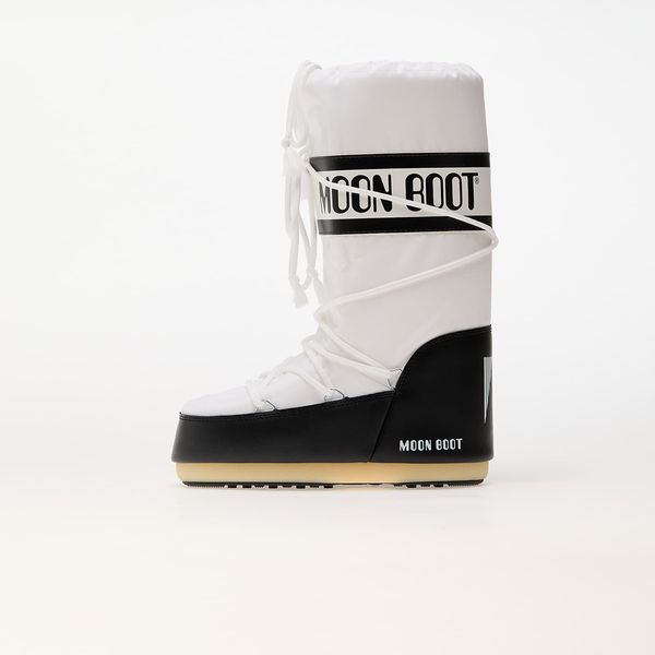 Moon Boot Сникърси Moon Boot Icon Nylon Black/White EUR 35-38