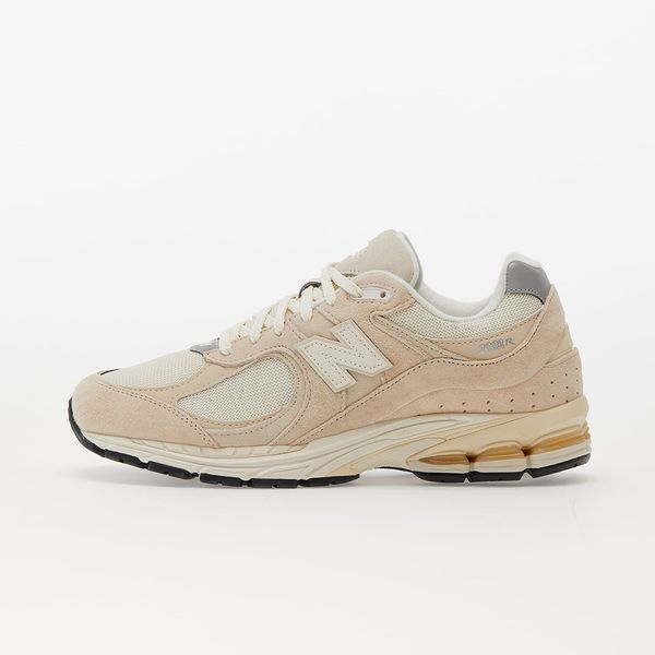 New Balance Сникърси New Balance 2002R Beige EUR 37
