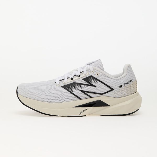 New Balance Сникърси New Balance FuelCell Propel v5 White/ Black Cement/ Linen EUR 43