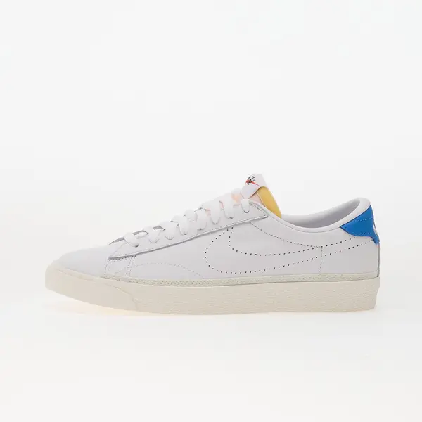 Nike Сникърси Nike Tennis Classic Ac White/ White-Lt Photo Blue-Team Orange EUR 42