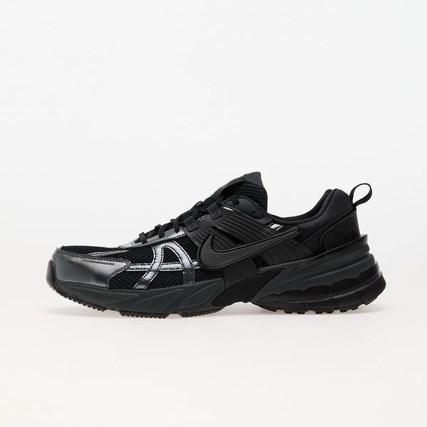 Nike Сникърси Nike V2K Run Black/ Dk Smoke Grey-Anthracite EUR 42.5