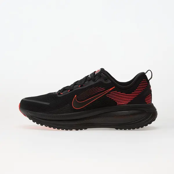 Nike Сникърси Nike Vomero 18 Black/ Black-Bright Crimson-Anthracite EUR 45