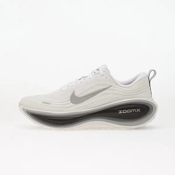 Nike Сникърси Nike Vomero Plus White/ Metallic Silver-Black-Cool Grey EUR 41