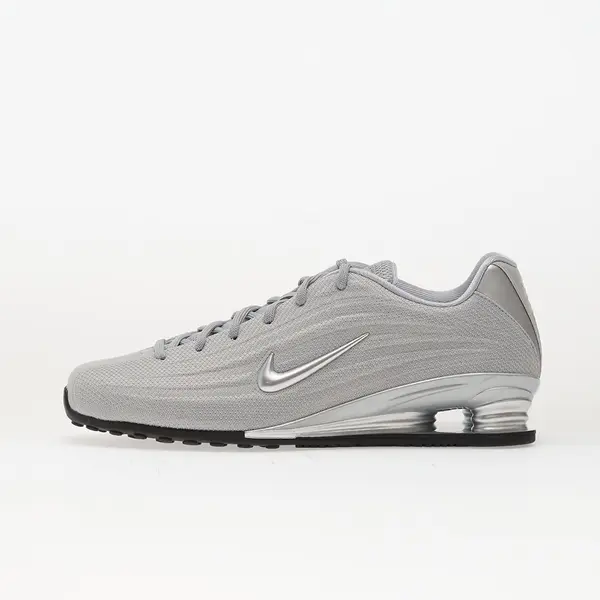 Nike Сникърси Nike W Shox Z Silver/ Silver-Black-Metallic Silver EUR 40.5