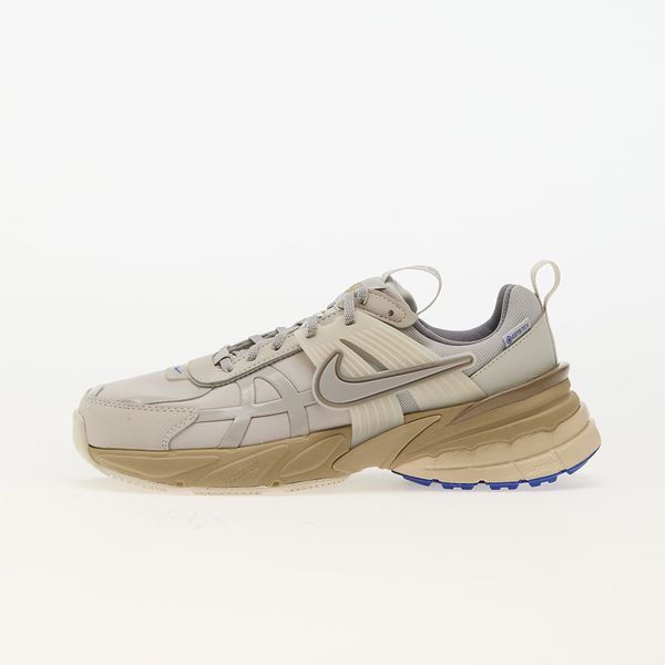 Nike Сникърси Nike W V2K Run Gtx Lt Iron Ore/ Lt Iron Ore-Light Bone-Khaki EUR 36.5