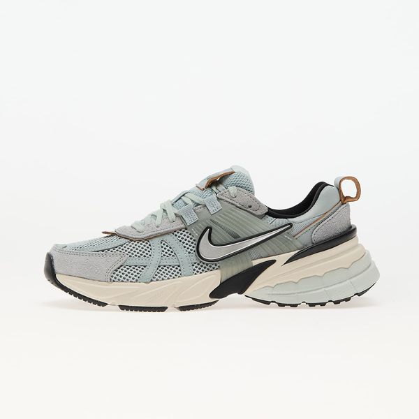 Nike Сникърси Nike W V2K Run Light Pumice/ Chrome-Lt Orewood Brn-Black EUR 37.5
