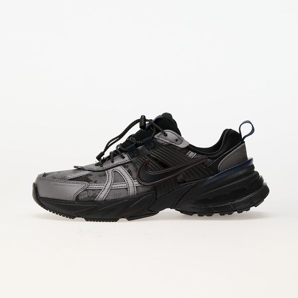 Nike Сникърси Nike W V2K Run Mtlc Dark Grey/ Black-Dk Smoke Grey EUR 36