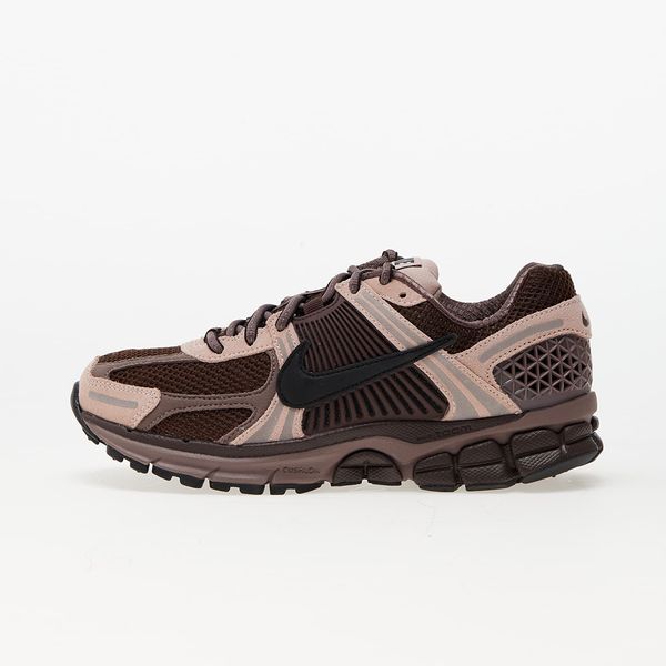 Nike Сникърси Nike W Vomero 5 Plum Eclipse/ Black-Pink Oxford-Earth EUR 36