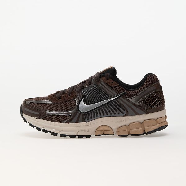Nike Сникърси Nike W Zoom Vomero 5 Baroque Brown/ Chrome-Lt Orewood Brn-Hemp EUR 36