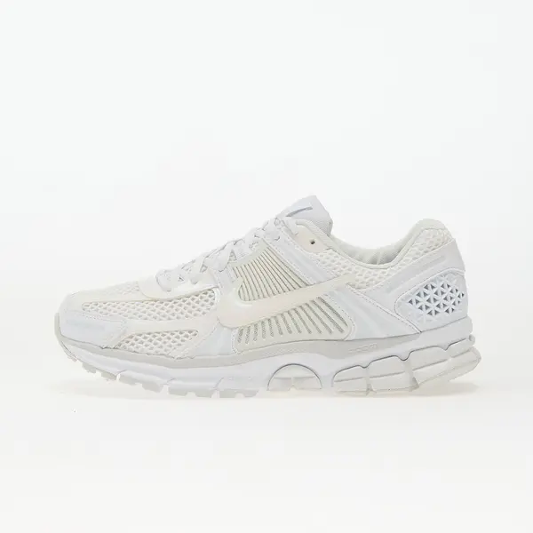 Nike Сникърси Nike W Zoom Vomero 5 SE White/ White-Platinum Tint-Summit White-Black EUR 44