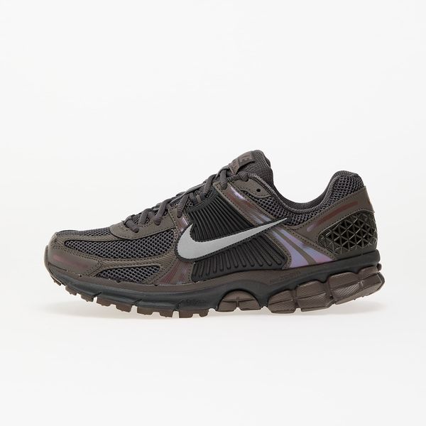 Nike Сникърси Nike Zoom Vomero 5 Cave Stone/ Metallic Silver-Multi-Color EUR 40.5