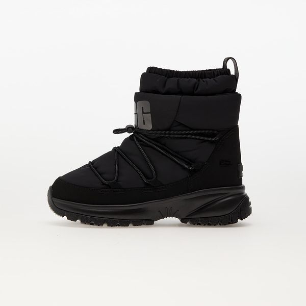 UGG Сникърси UGG W Yose Puffer Mid Black EUR 37