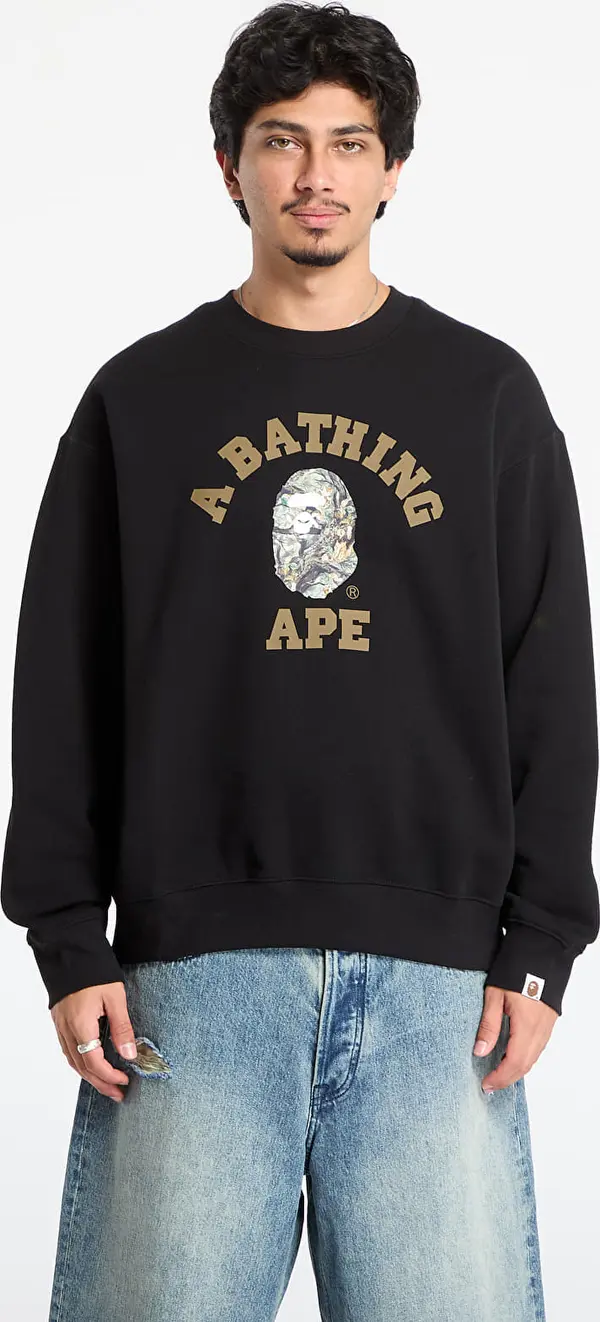 A BATHING APE Суитшърт A BATHING APE Tree Edge Camo College Relaxed Fit Crewneck Sweatshirt 1 Black XXL
