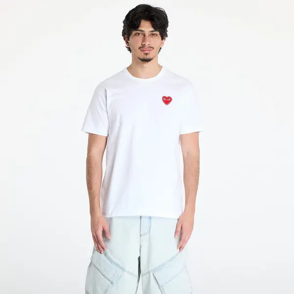 Comme des Garçons PLAY Тениска Comme des Garçons PLAY Emblem x Rhinestone T-Shirt UNISEX White/ Red XXL