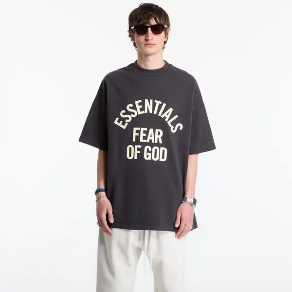Fear of God Essentials Тениска Fear of God Essentials Campus 90'S Short Sleeve Tee Faded Black L