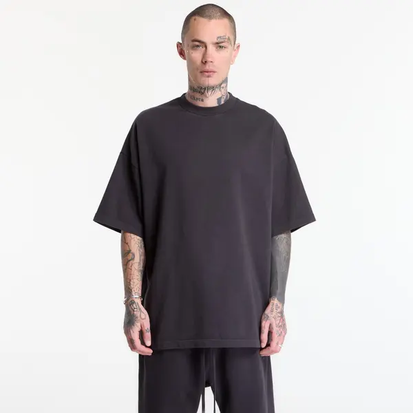 Fear of God Essentials Тениска Fear of God Essentials Signature 90'S Fit Short Faded Black L