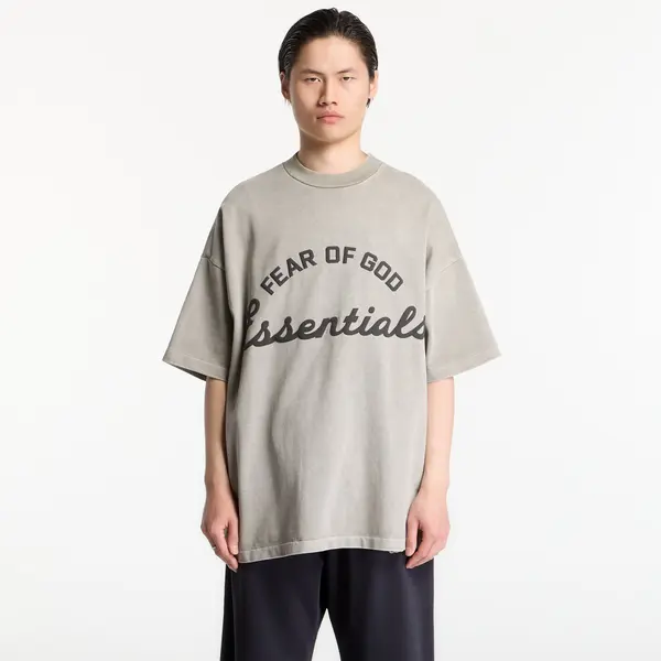 Fear of God Essentials Тениска Fear of God Essentials Training 90'S Short Sleeve Tee Faded Seal L
