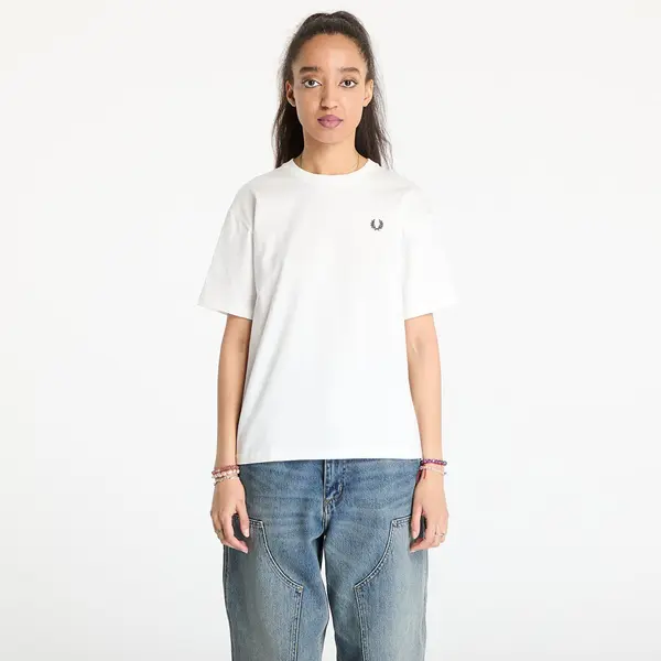 FRED PERRY Тениска FRED PERRY Crew Neck T-Shirt Snow White 38