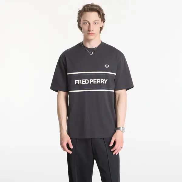 FRED PERRY Тениска Fred Perry Fred Perry Graphic T-Shirt Black M