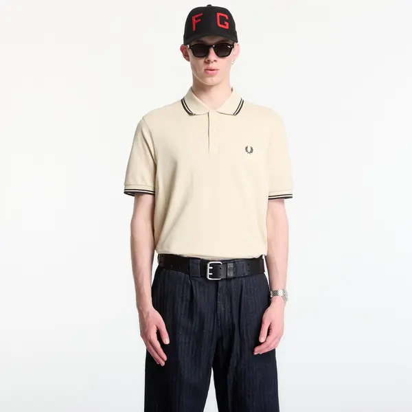 FRED PERRY Тениска Fred Perry Twin Tipped Fred Perry Shirt Ecru M