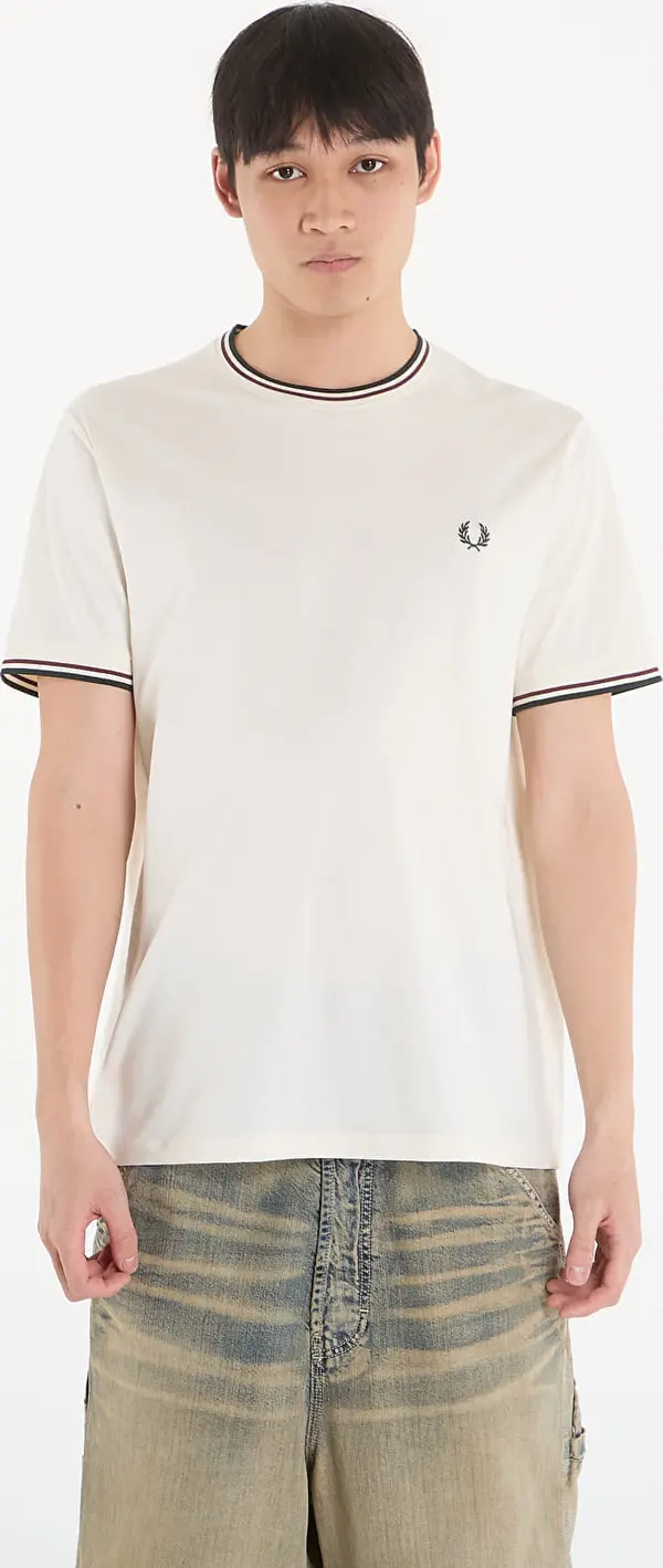 FRED PERRY Тениска FRED PERRY Twin Tipped T-Shirt Ecr/ Oxbld/ Grsrts L