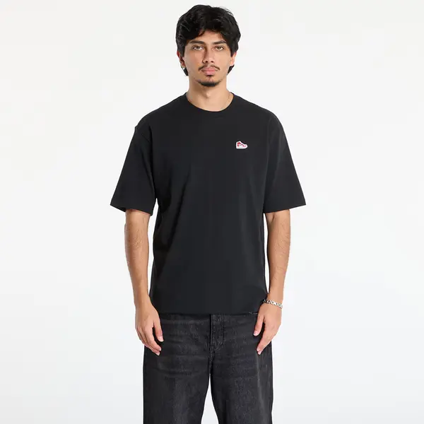 Jordan Тениска Jordan Brand Men's Sneaker Patch T-Shirt Black/ Varsity Red S