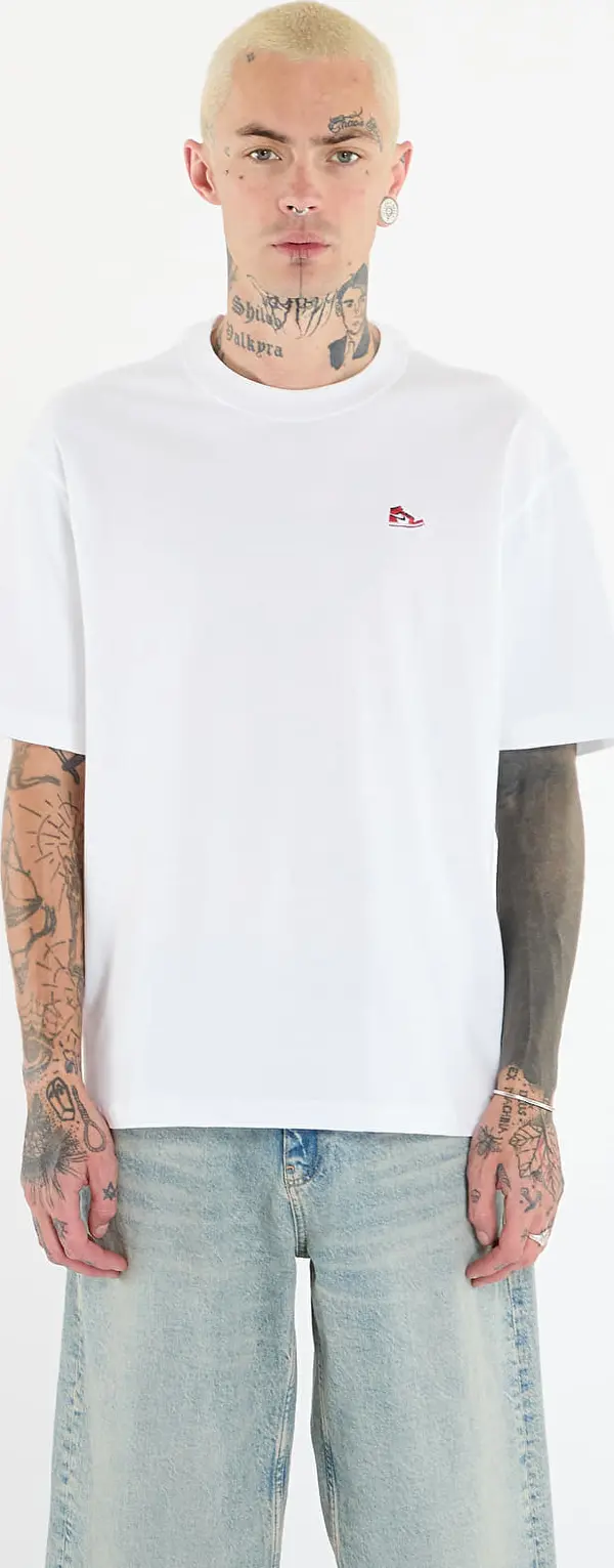 Jordan Тениска Jordan Brand Men's Sneaker Patch T-Shirt White/ Varsity Red XL