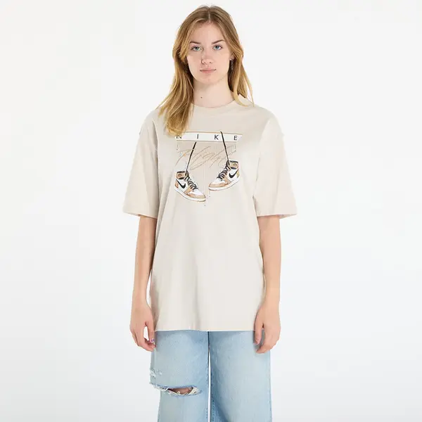 Jordan Тениска Jordan Flight Women's Oversized T-Shirt Lt Orewood Brn/ Sail/ Black M