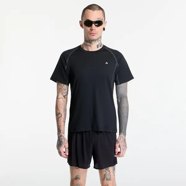 Nike Тениска Nike ACG "Wildsee" Men's Dri-FIT Short-Sleeve Base Layer Top Black/ Anthracite/ Summit White L
