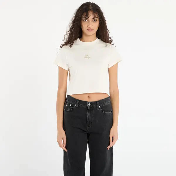 Nike Тениска Nike ACG Women's Dri-FIT Short-Sleeve T-Shirt Pale Ivory/ Lt Khaki/ Parachute Beige XS