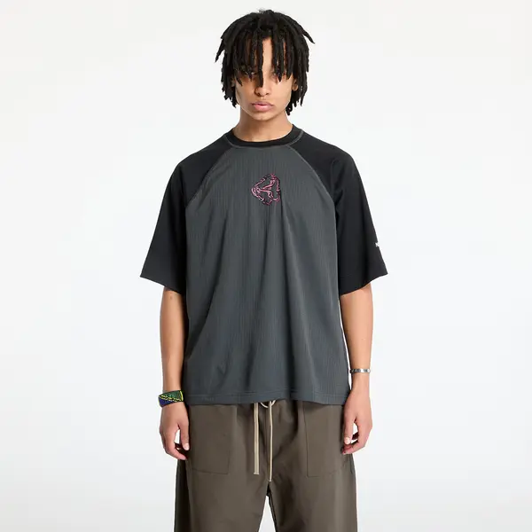 The North Face Тениска The North Face Nse Shortsleeve Dotknit Tee UNISEX Asphalt Grey/ TNF Black S