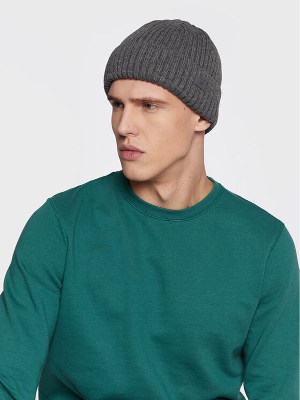 4F 4F Шапка H4Z22-CAM009 Сив