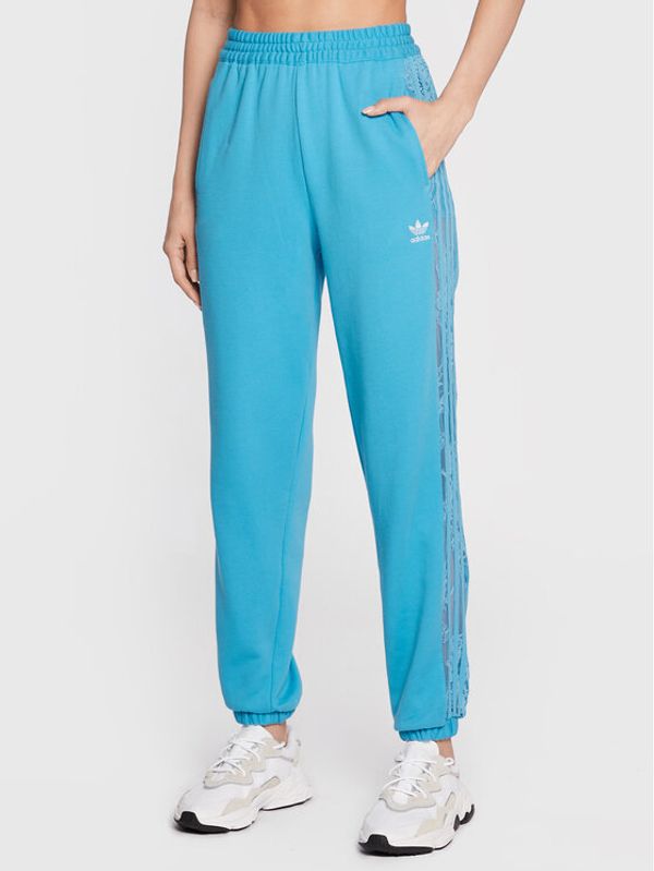 adidas adidas Долнище анцуг adicolor Classics HC4578 Син Relaxed Fit