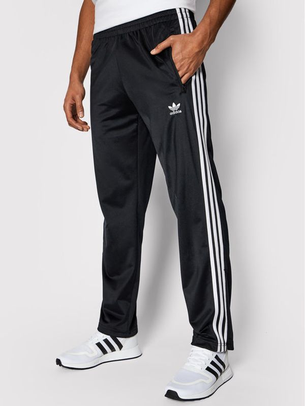 adidas adidas Долнище анцуг adicolor Firebird Tp GN3517 Черен Regular Fit