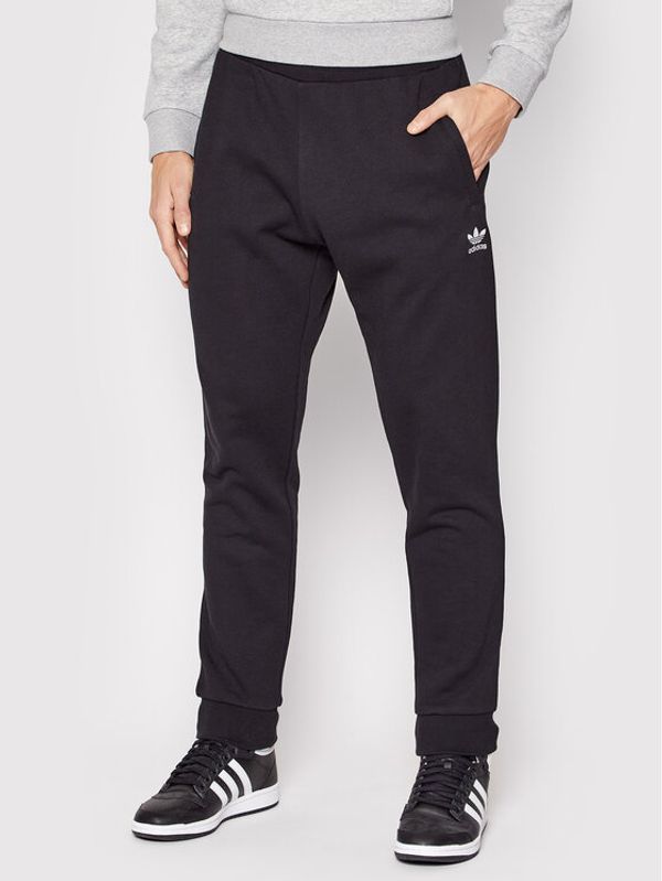 adidas adidas Долнище анцуг Essentials HC5126 Черен Slim Fit
