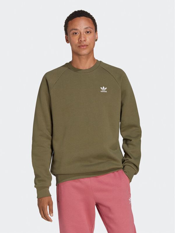 adidas adidas Суитшърт Trefoil Essentials Crewneck Sweatshirt IB1408 Зелен Regular Fit