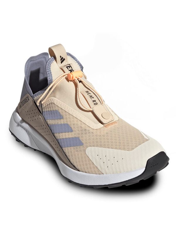 adidas Performance adidas Туристически Terrex Voyager 21 Slip-On HEAT.RDY Travel Shoes HP8625 Бежов