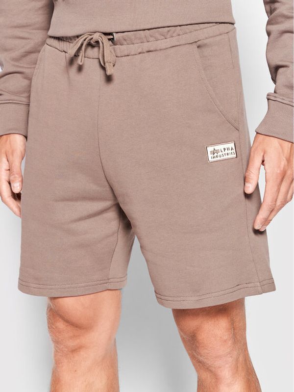 Alpha Industries Alpha Industries Спортни шорти 106365 Кафяв Regular Fit