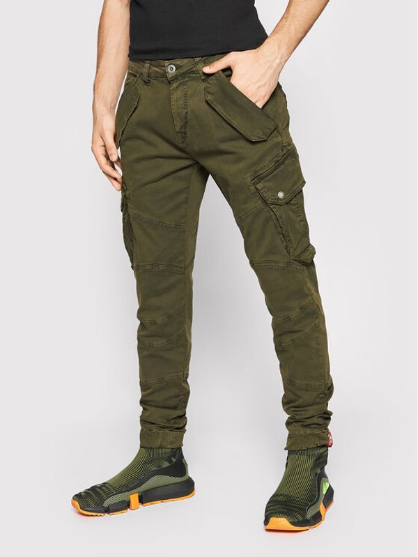 Alpha Industries Alpha Industries Текстилни панталони Combat 126215 Зелен Slim Fit