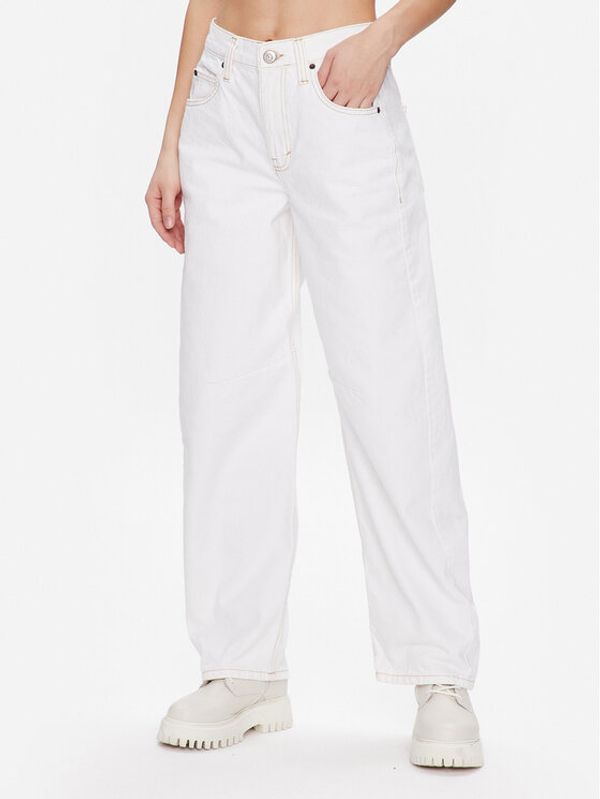 BDG Urban Outfitters BDG Urban Outfitters Текстилни панталони BDG LOGAN CINCH WHITE 76473347 Бял Relaxed Fit