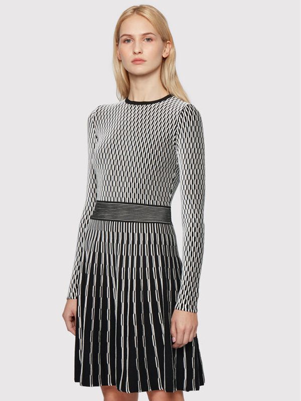 Boss Boss Плетена рокля C_Illoran 50452368 Черен Slim Fit
