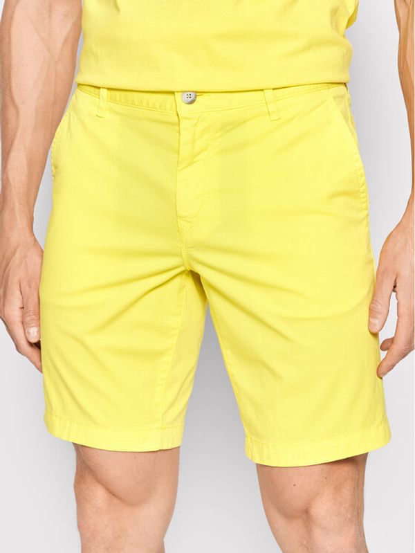 Boss Boss Шорти от плат Schino 50467083 Жълт Slim Fit