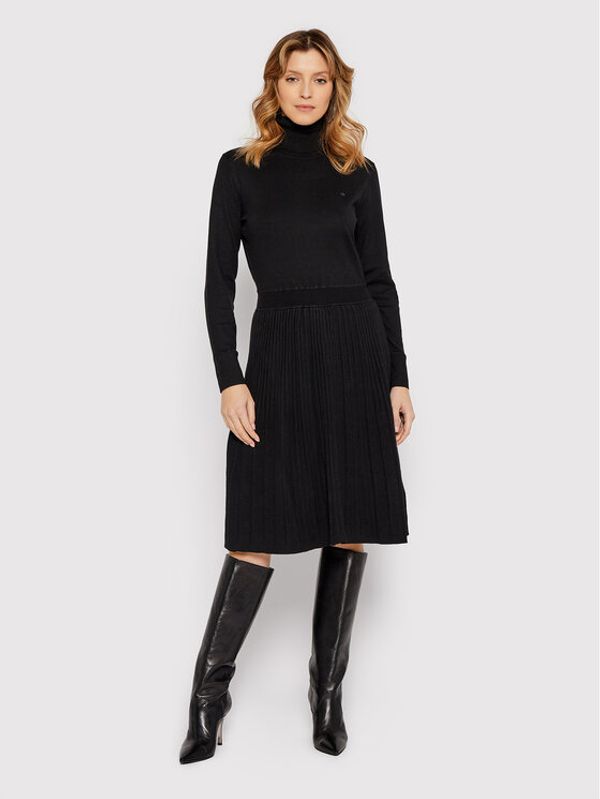 Calvin Klein Calvin Klein Плетена рокля Roll Neck Knitted Flare K20K203230 Черен Slim Fit