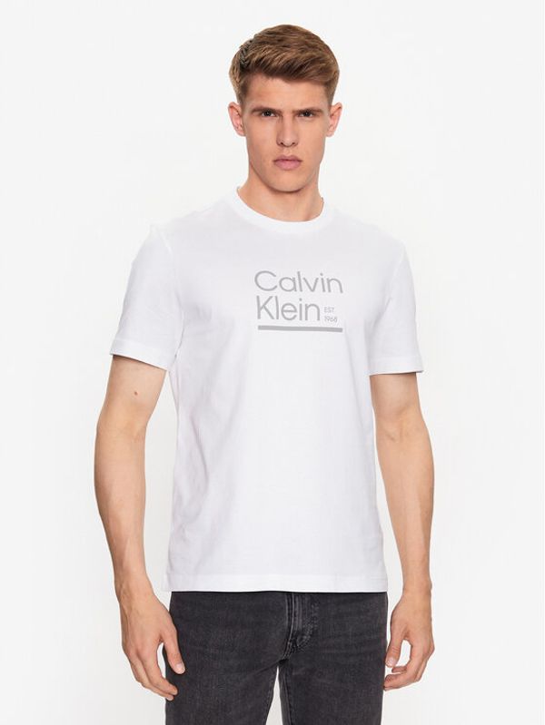 Calvin Klein Calvin Klein Тишърт Contrast Line Logo K10K111538 Бял Regular Fit