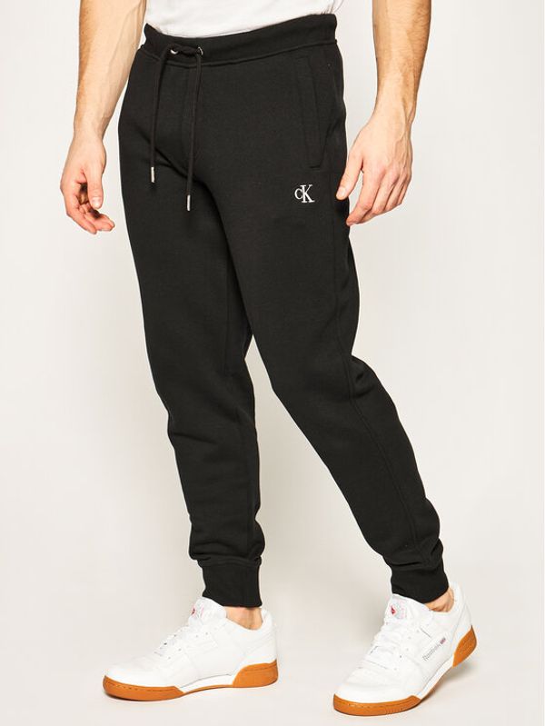 Calvin Klein Jeans Calvin Klein Jeans Долнище анцуг Blend J30J314674 Черен Regular Fit