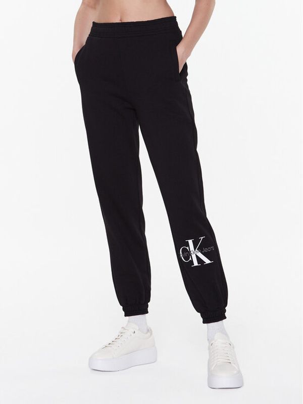Calvin Klein Jeans Calvin Klein Jeans Долнище анцуг J20J220265 Черен Regular Fit