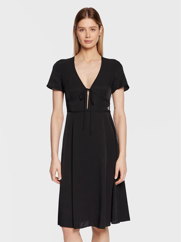 Calvin Klein Jeans Calvin Klein Jeans Ежедневна рокля J20J221140 Черен Regular Fit